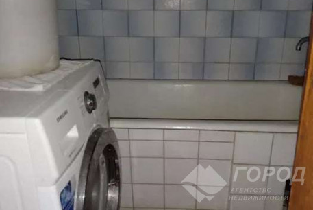 Продам 4-х кімнатну квартиру, Дергачевский р-н, Березовское (Дергачевский район), Код: 776932/1