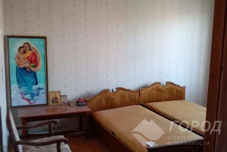 Продам 4-х кімнатну квартиру, Дергачевский р-н, Березовское (Дергачевский район), Код: 776932/1