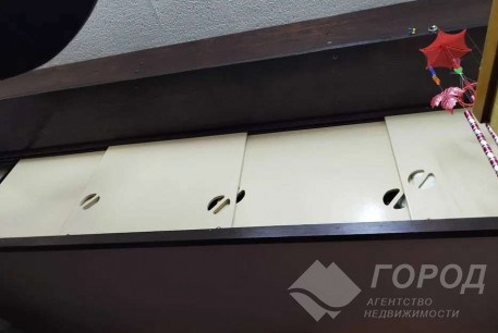 Продам гостинку, ХТЗ, Код: 777723/3