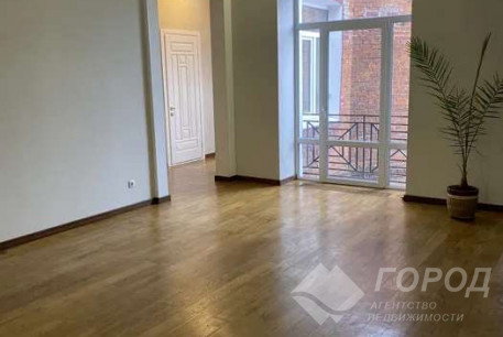 Продам 5-и кімнатну квартиру, Центр, Архитектора Бекетова метро, Код: 779223/1