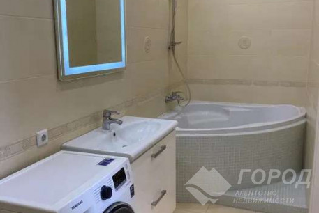 Продам 5-и кімнатну квартиру, Центр, Архитектора Бекетова метро, Код: 779223/1