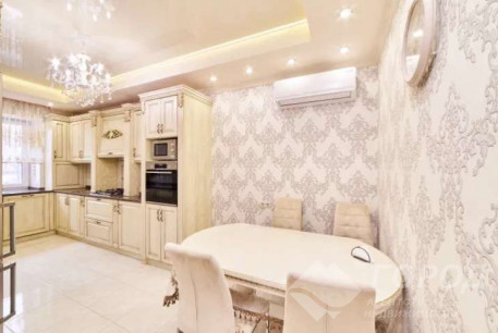 Продам 3-х кімнатну квартиру, Холодная Гора, Холодная Гора метро, Код: 779708/2