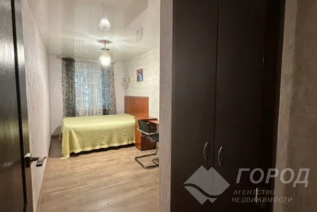 Продам 2-х кімнатну квартиру, Одесская, Круг троллейбуса 19, Код: 780917/23