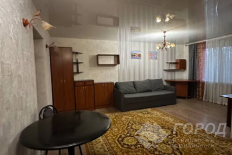 Продам 2-х кімнатну квартиру, Одесская, Круг троллейбуса 19, Код: 780917/23