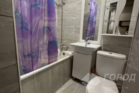 Продам 2-х кімнатну квартиру, Одесская, Круг троллейбуса 19, Код: 780917/23