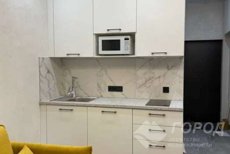 Продам 1-кімнатну квартиру в новобудові, Центр, Код: 780933/2