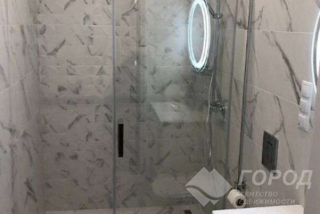 Продам 1-кімнатну квартиру в новобудові, Центр, Код: 781052/2