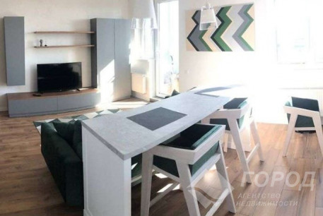 Продам 1-кімнатну квартиру в новобудові, Центр, Код: 781052/2