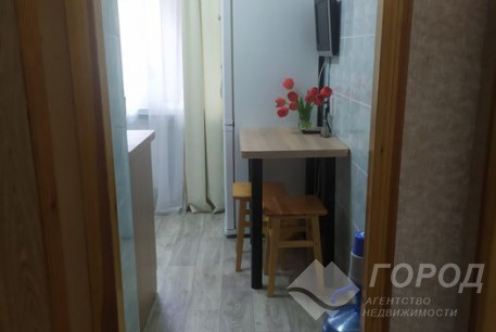 Продам 2-х кімнатну квартиру, Гагарина проспект, Метростроителей метро, Код: 781164/1