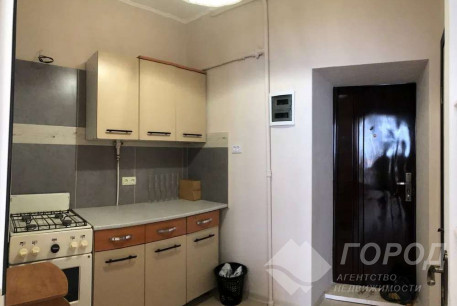 Сдам гостинку, ХТЗ, ХТЗ метро, Код: 781416/3