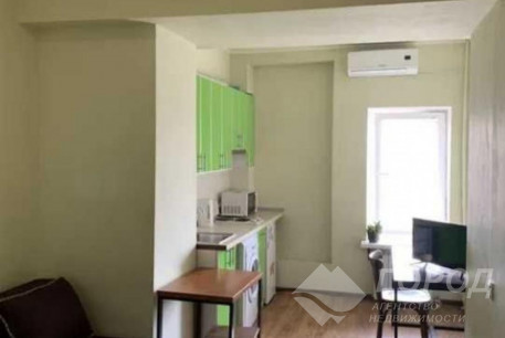 Продам 1-кімнатну квартиру, Центр, Площадь Конституции метро (Советская), Код: 781768/2