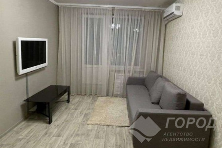 Продам 1-кімнатну квартиру, Гагарина проспект, Защитников Украины метро (Площадь Восстания), Код: 782971/2