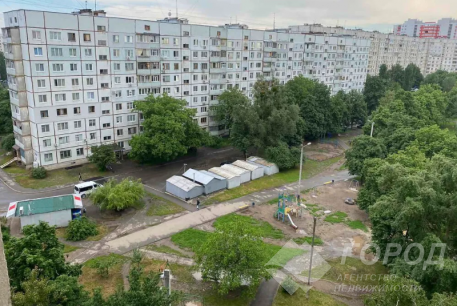 Продам 4-х кімнатну квартиру, Алексеевка, Победа метро, Код: 783367/1