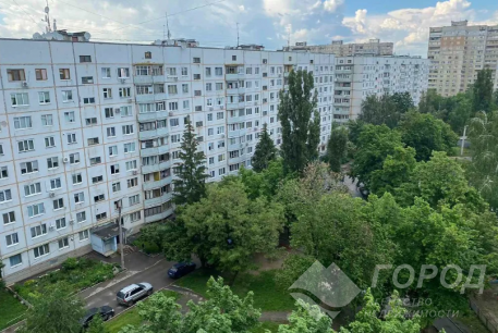 Продам 4-х кімнатну квартиру, Алексеевка, Победа метро, Код: 783367/1