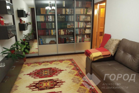 Продам 2-х кімнатну квартиру, Гагарина проспект, Спортивная метро, Код: 784057/1