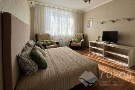 Продам 1-кімнатну квартиру, Центр, Пушкинская метро, Код: 785010/2