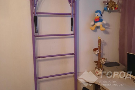 Продам 3-х кімнатну квартиру, Рогань, Горизонт, Код: 785210/1