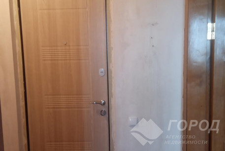 Продам 2-х кімнатну квартиру, Рогань, Роганский ж/м, Код: 785267/2