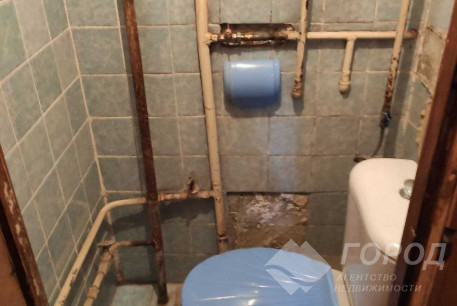 Продам 2-х кімнатну квартиру, Центр, Код: 785673/6