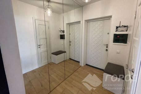 Продам 1-кімнатну квартиру в новобудові, Центральный рынок, Код: 786665/1