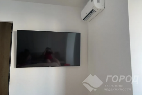 Продам 1-кімнатну квартиру в новобудові, Центральный рынок, Код: 786665/1