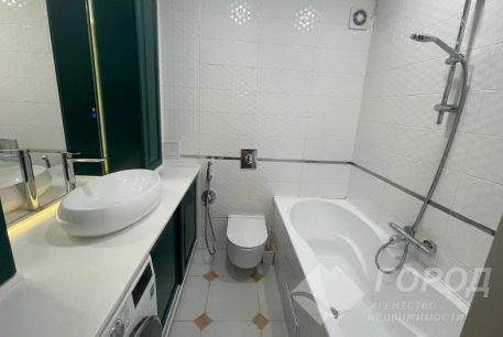 Продам 1-кімнатну квартиру в новобудові, Центральный рынок, Код: 786665/1