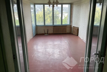 Продам 3-х кімнатну квартиру, Новые дома, Коммунальный рынок, Код: 787235/1