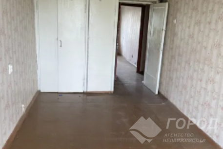 Продам 3-х кімнатну квартиру, Новые дома, Коммунальный рынок, Код: 787235/1