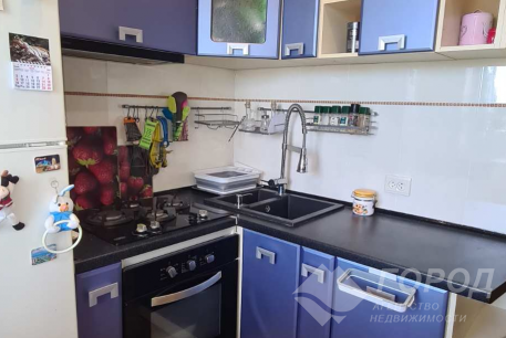 Продам 3-х кімнатну квартиру, ХТЗ, Восточный (ХТЗ), Код: 787659/8