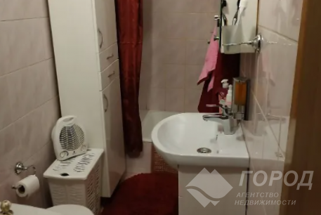 Продам 3-х кімнатну квартиру, Центральный рынок, Код: 787735/1