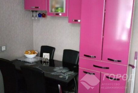 Продам 3-х кімнатну квартиру, Центральный рынок, Код: 787735/1