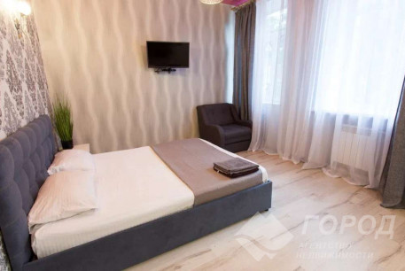 Продам 1-кімнатну квартиру, Гагарина проспект, Защитников Украины метро (Площадь Восстания), Код: 790122/7