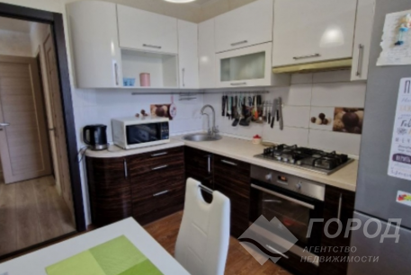 Продам 2-х кімнатну квартиру, Аэропорт, Код: 790811/115