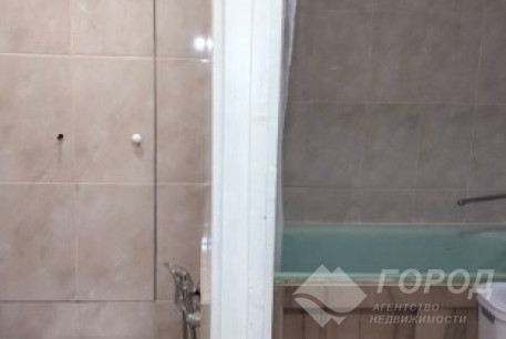 Продам 1-кімнатну квартиру, Рогань, Код: 790811/142