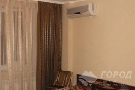 Продам 3-х кімнатну квартиру, Павлово поле, Ботанический сад метро, Код: 790811/161