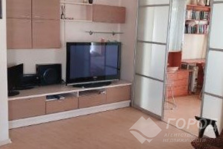 Продам 2-х кімнатну квартиру, Центр, Код: 790811/197