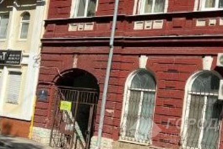 Продам 2-х кімнатну квартиру, Центр, Код: 790811/199