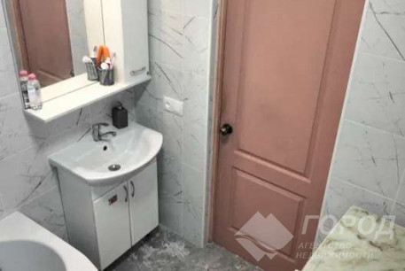 Продам 2-х кімнатну квартиру, Центральный рынок, Южный вокзал метро, Код: 791568/2