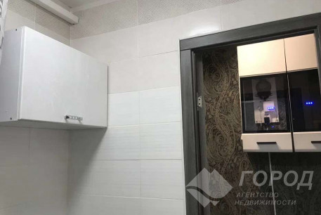 Продам 2-х кімнатну квартиру, ХТЗ, Код: 791702/3