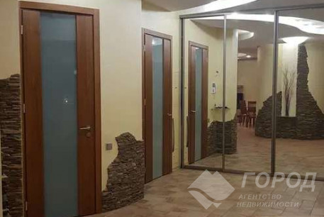 Продам 3-х кімнатну квартиру, Центр, Университет метро, Код: 792262/1