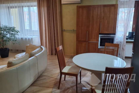 Продам 3-х кімнатну квартиру, Центр, Университет метро, Код: 792262/1