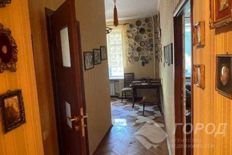 Продам 2-х кімнатну квартиру, Центр, Код: 792807/2