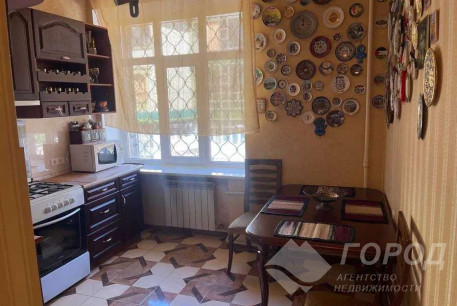 Продам 2-х кімнатну квартиру, Центр, Код: 792807/2