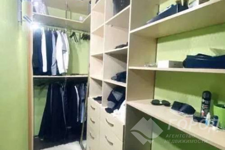 Продам 5-и кімнатну квартиру, Центральный рынок, Код: 792971/1