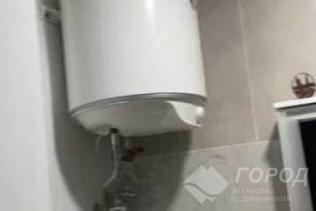 Продам гостинку, Новые дома, Коммунальный рынок, Код: 793549/1