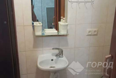 Сдам гостинку, Центральный рынок, Код: 793662/3