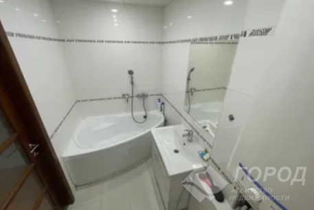 Продам 2-х кімнатну квартиру, Гагарина проспект, Проспект Гагарина метро, Код: 793793/1