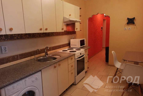 Сдам 2-х кімнатну квартиру, Рогань, Код: 795379/2