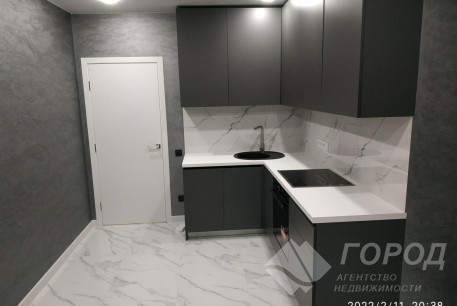 Продам 1-кімнатну квартиру в новобудові, ХТЗ, ХТЗ метро, Код: 795816/1