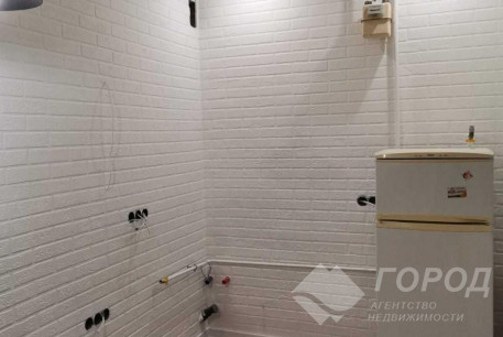 Продам 2-х кімнатну квартиру, Центр, Парк Горького, Код: 795857/1